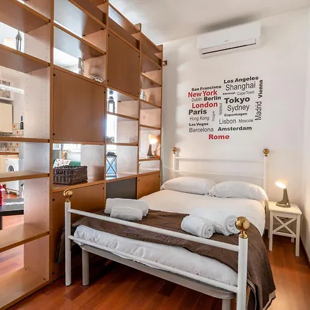 Appartement Cozy Near Station - With Parking