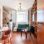 Apartmán Guesthost - Cozy Near Station - With Parking Bari